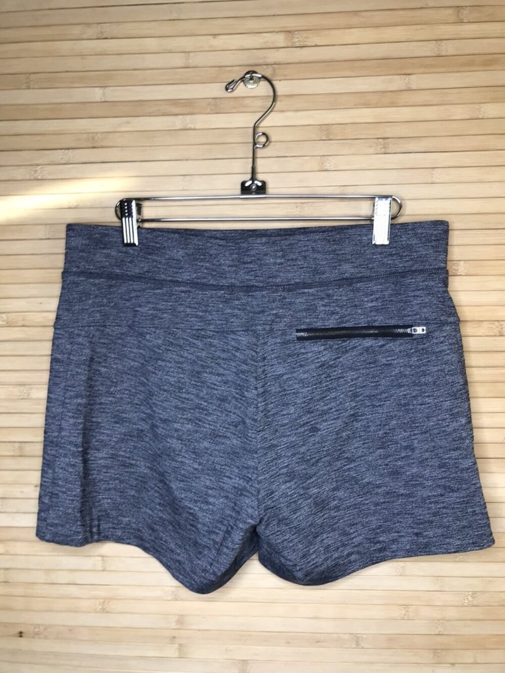 Athleta Modern Metro Shortie Gray heathered shorts Size S Small - Picture 2 of 4